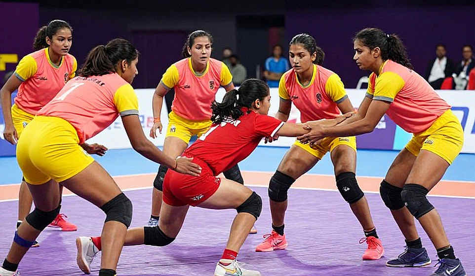 একক-বাদ প্রতিযোগিতার চল্লিশ মিনিট: এশিয়ান গেমস কাবাডি সেমিফাইনালে ভারতের অপরাজিত রেকর্ড কেন সবচেয়ে কম ভরসার পরিসংখ্যান