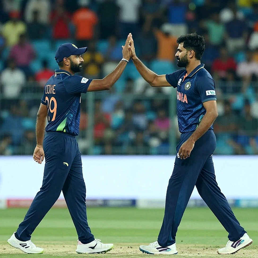 বিপিএলের নকল রসিদ থেকে ব্লকচেইন চুক্তি: ট্রান্সফার লেজার আসলে কার খাতা? বিপিএলের নকল রসিদ থেকে ব্লকচেইন চুক্তি: ট্রান্সফার লেজার আসলে কার খাতা?